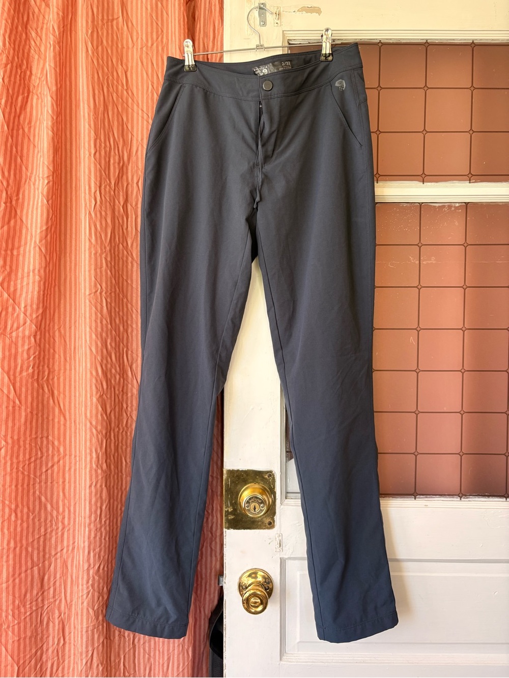 Mountain Hardwear Dynama Pants - size 2, inseam 32